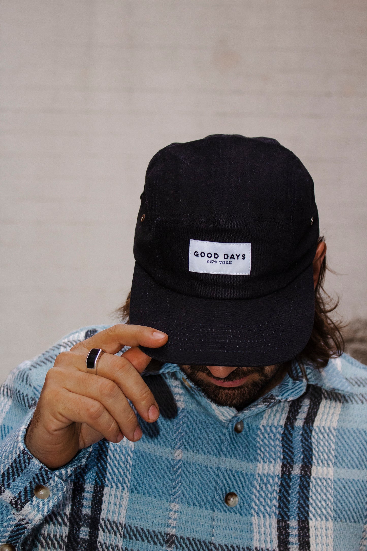 GOOD DAYS BLACK CANVAS 5 - PANEL HAT