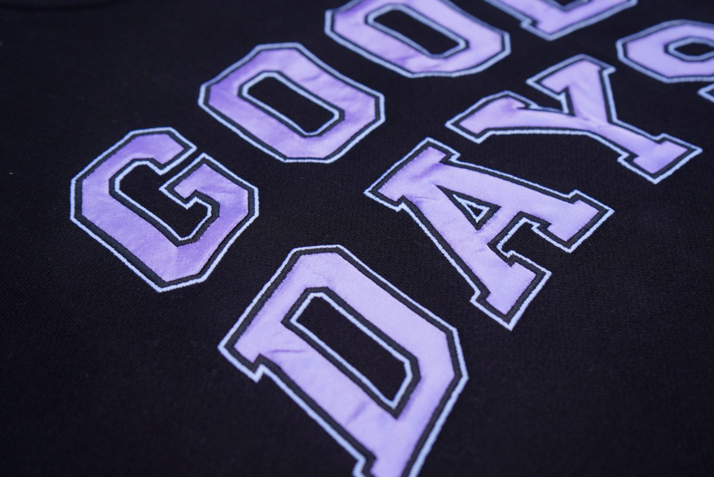 GOOD DAYS COLLEGIATE SWEATSHIRT ULTRAVIOLET-SQ1802546